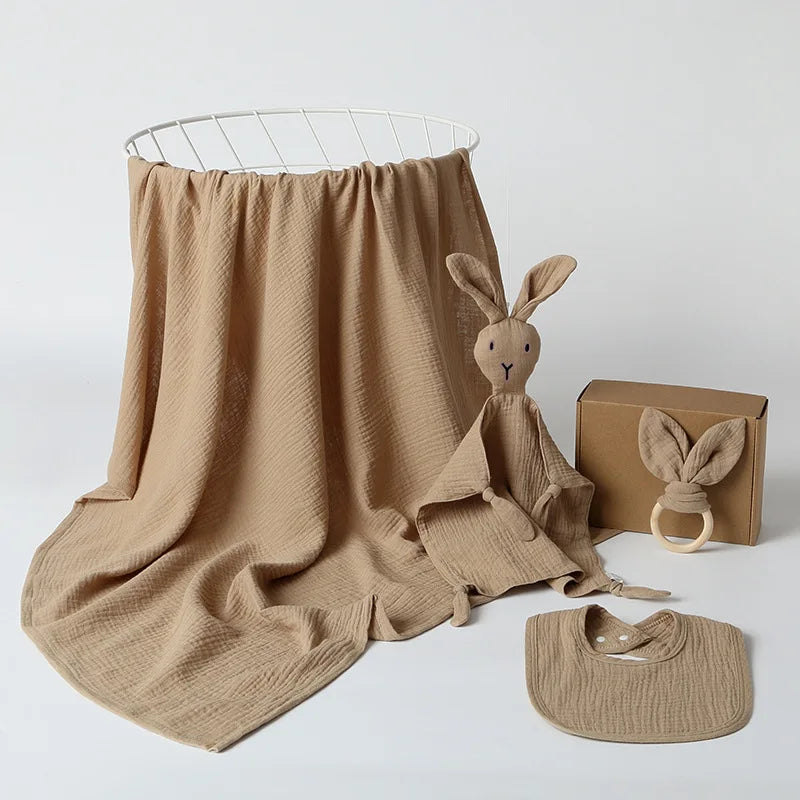 Geschenkset „Nordic-Welcome“ | 4-teilig | Holz-Beißring | Musselin | Bio-Baumwolle