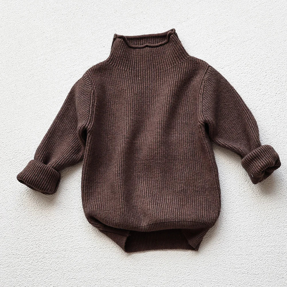 Komfortabler Rollkragenpullover für Kinder