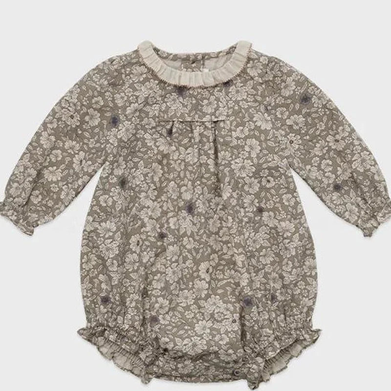 Langärmeliger Baby-Strampler